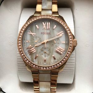 Rose gold Fossil Watch
